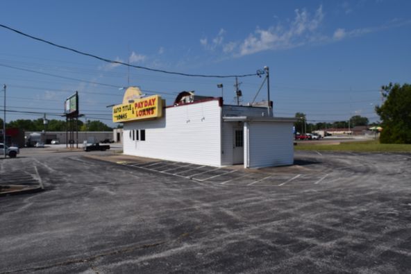 Office For Sale: 1701 W 7th St, Joplin, MO 64801